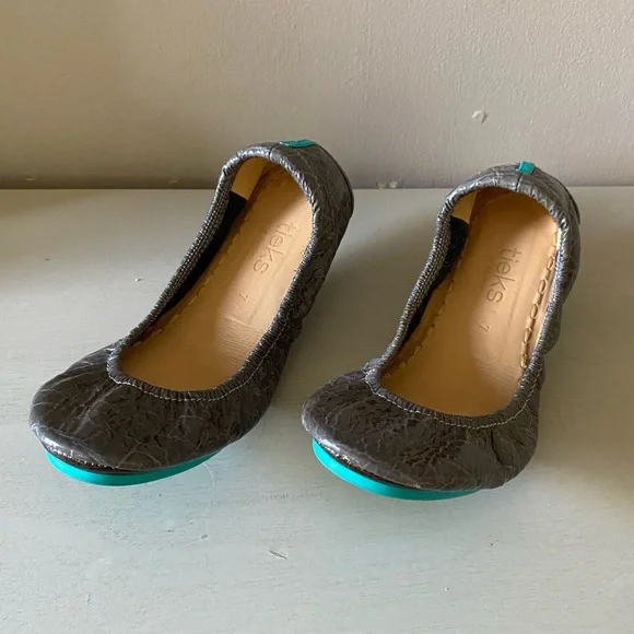 Tieks by Gavrieli Slate Grey Croc - Picture 1 of 6